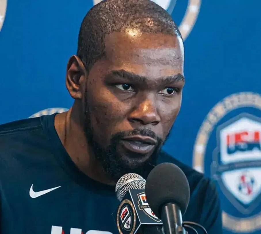 kaiyun-杜兰特连续七场比赛得分超过锐不可当，皇家马德里不断突破！(杜兰特雷霆十佳球)