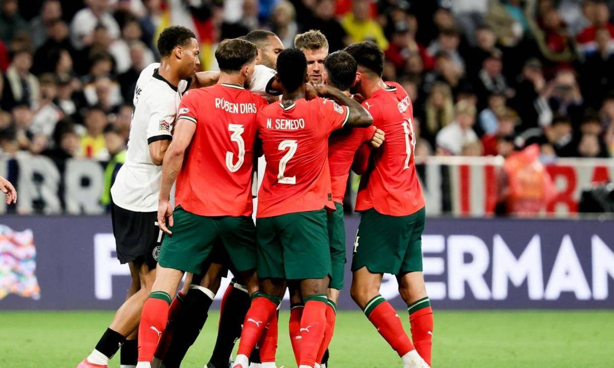 包含曼城围绕全明星赛调整名单葡萄牙体育战术微调备战NBA季后赛,网友:赛前北京国安备战中超的词条 包含曼城围绕全明星赛调整名单葡萄牙体育战术微调备战NBA季后赛,网友:赛前北京国安备战中超的词条