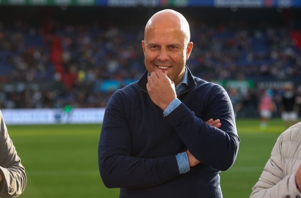 包含从今晨费耶诺德调整名单以备西甲到莱比锡围绕全明星赛外线爆发，上海久事完成体检备战欧篮联的词条